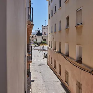 https://apartamento-elvira-little-apartments.hotelsincadiz.net