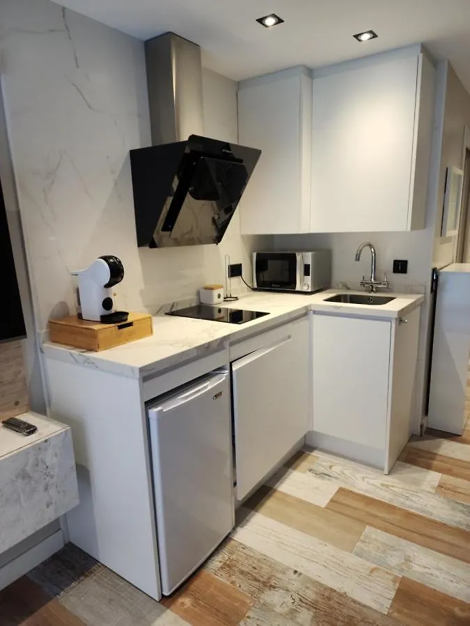 דירה בנאלמדנה Premium Studio Minerva 103 Con Piscina Y Parque Acuatico ספרד