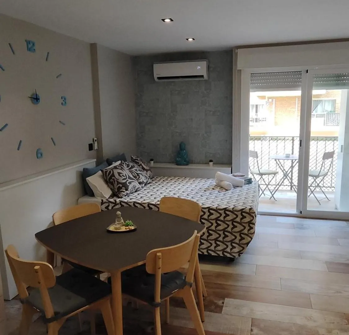 בנאלמדנה Premium Studio Minerva 103 Con Piscina Y Parque Acuatico